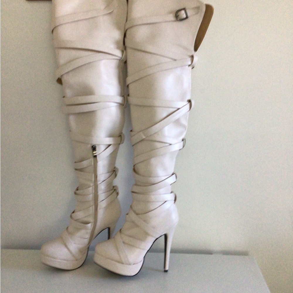 Bedroom boots